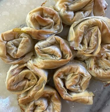 Ricetta: rotolini di pasta fillo croccanti